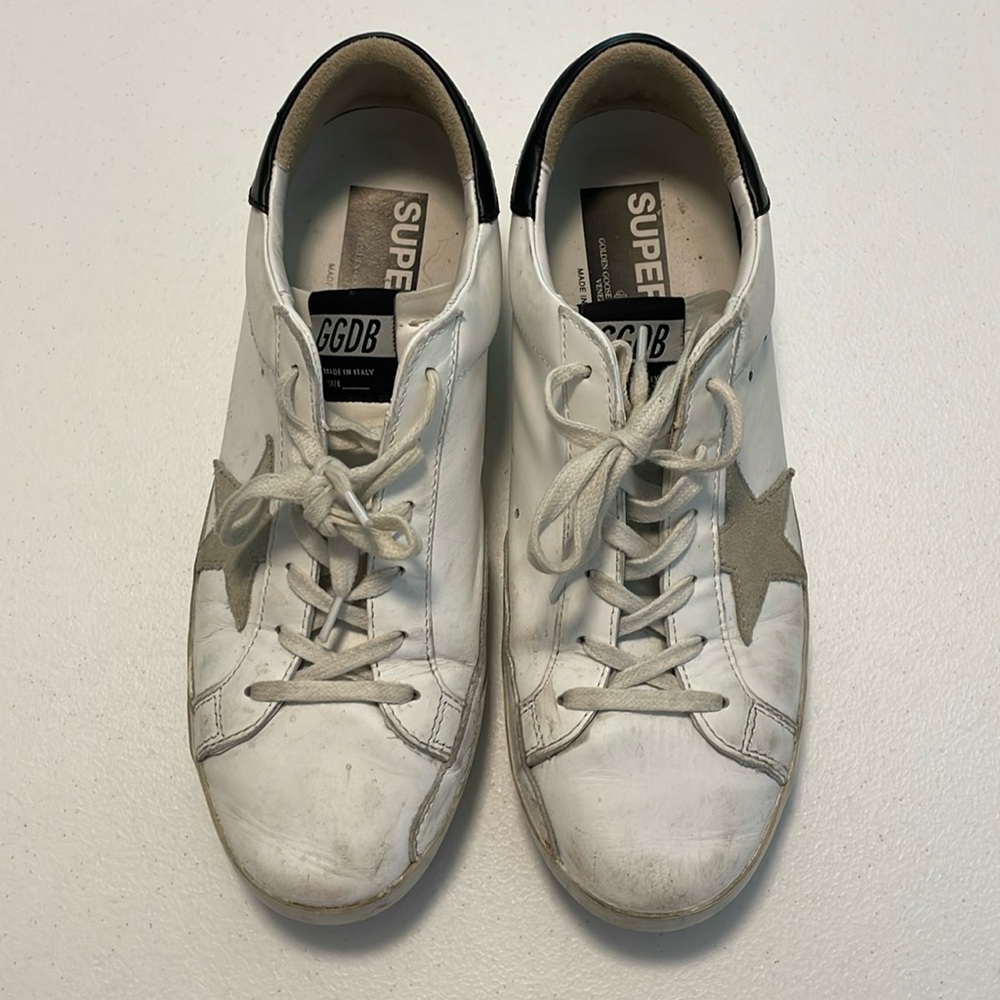 Golden goose superstar sneakers with grey star